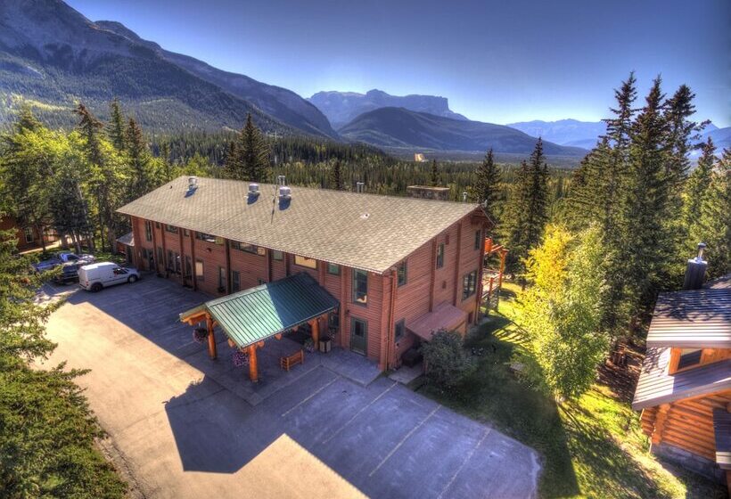 فندق Overlander Mountain Lodge