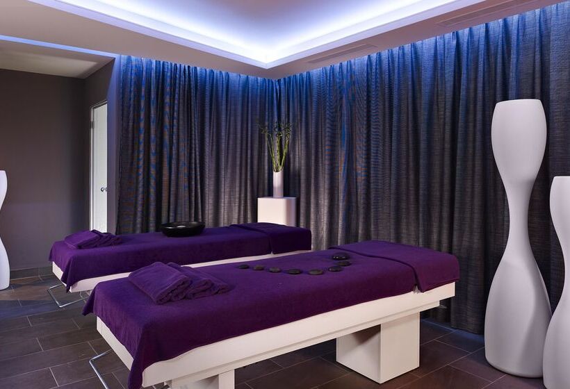 Отель Park Plaza Belvedere Medulin