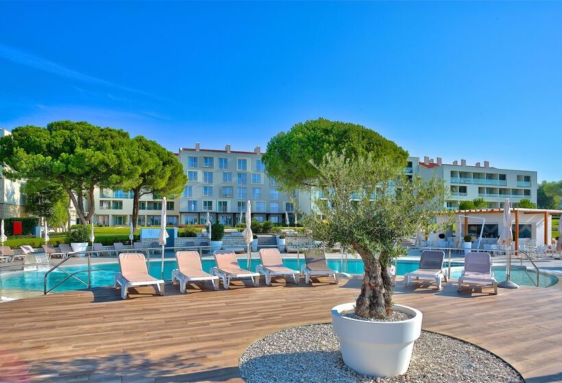 Отель Park Plaza Belvedere Medulin