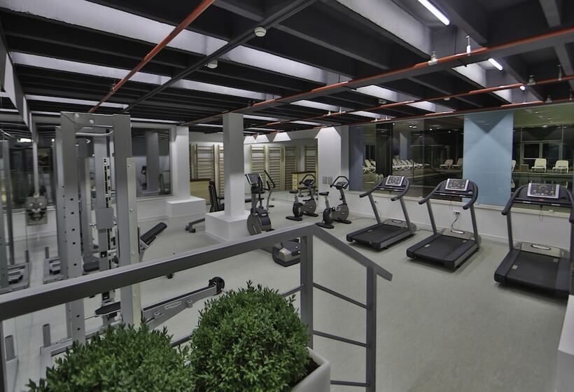 Отель Park Plaza Belvedere Medulin