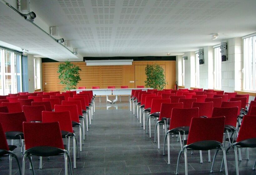 ホテル Pierre & Vacances Le Moulin Des Cordeliers