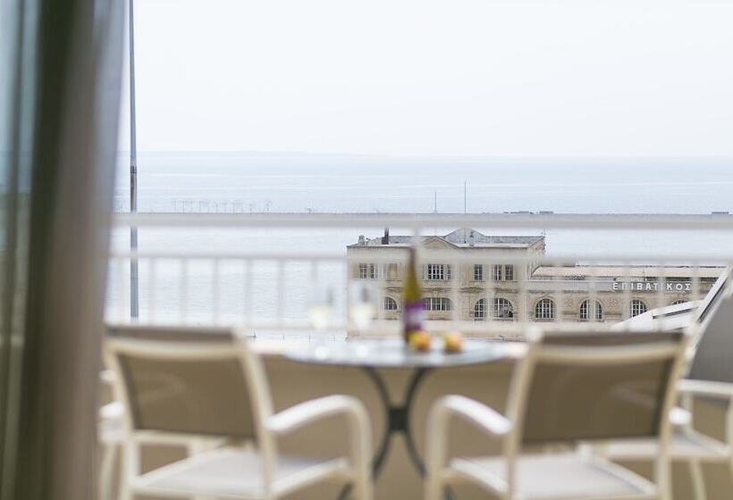 Plaza Hotel, Philian Hotels And Resorts