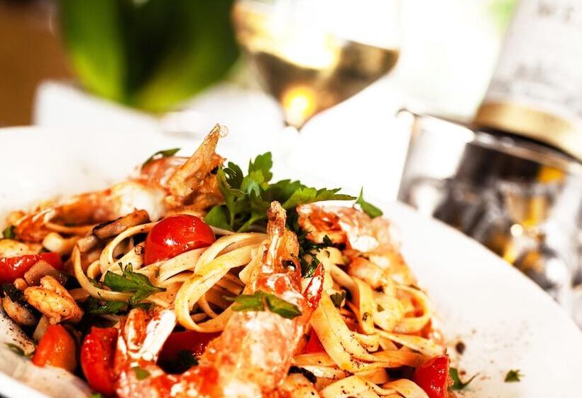 Plaza Hotel, Philian Hotels And Resorts