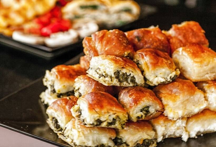 Plaza Hotel, Philian Hotels And Resorts