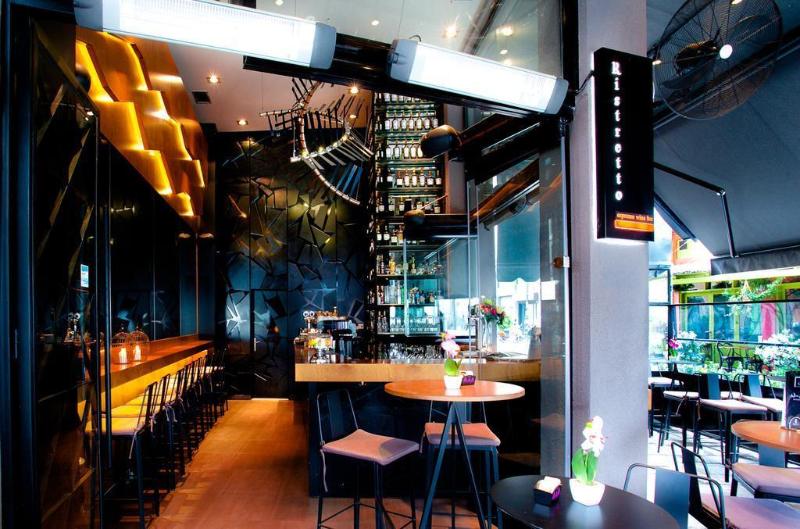 Plaza Hotel, Philian Hotels And Resorts