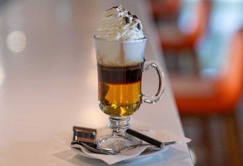 酒店 Poseidon Playa