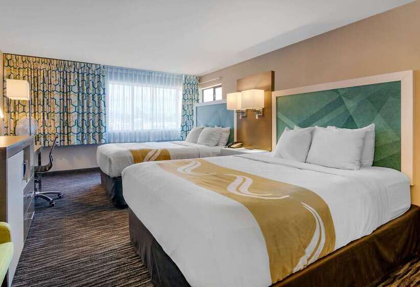 Отель Quality Inn