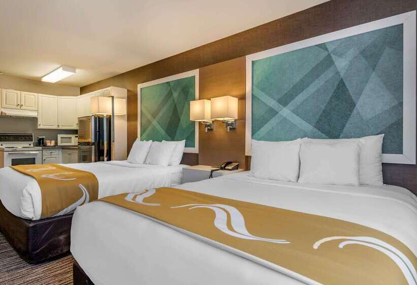 Отель Quality Inn