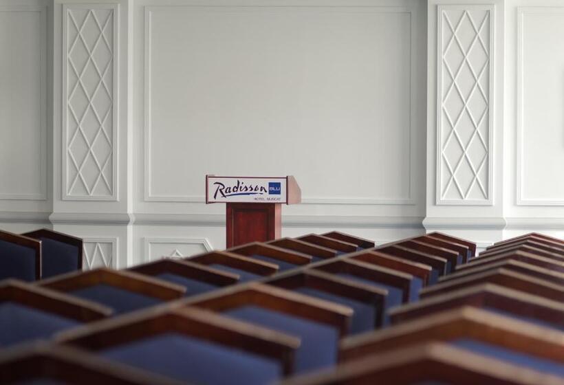 Radisson Blu Hotel, Muscat