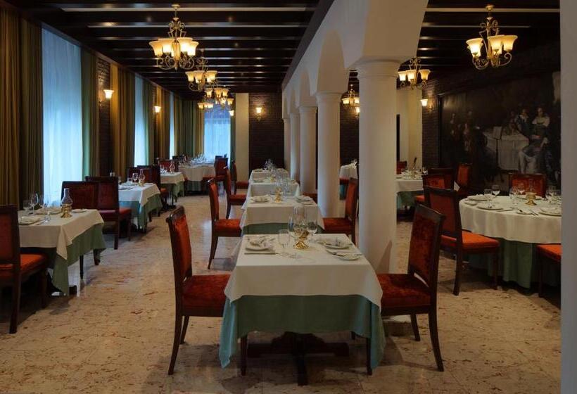 Radisson Blu Hotel, Muscat