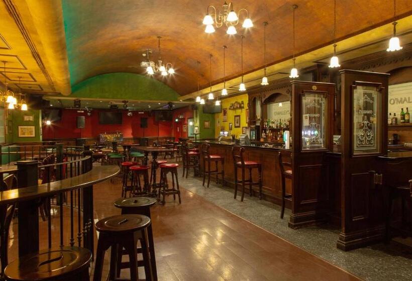 Radisson Blu Hotel, Muscat