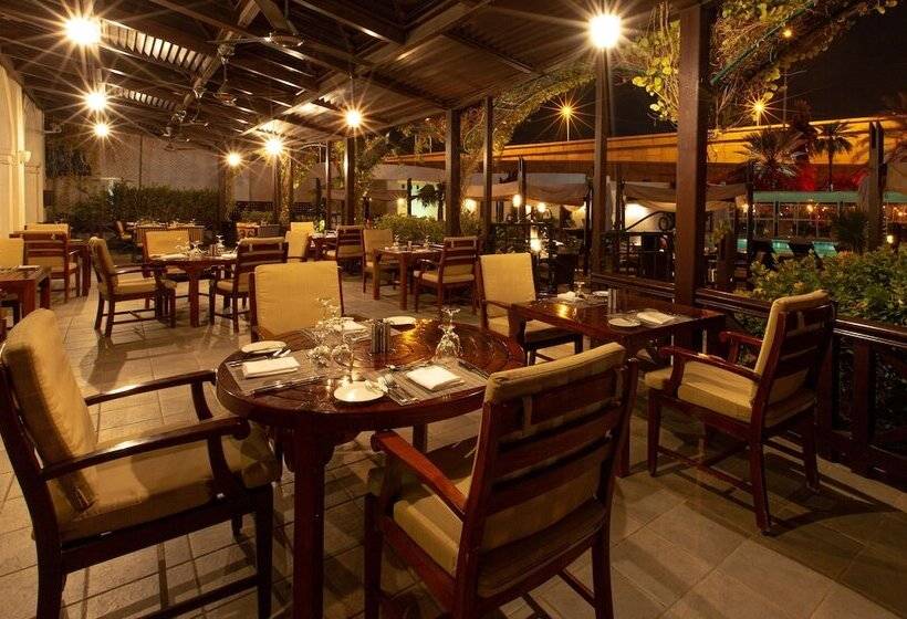 Radisson Blu Hotel, Muscat