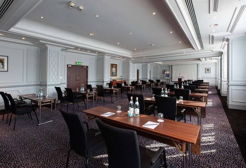 Radisson Blu Hotel, Muscat