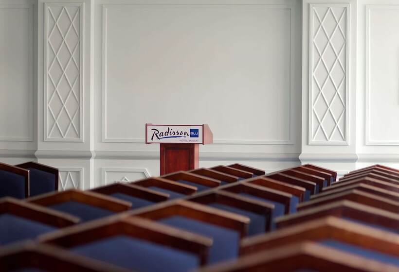 Radisson Blu Hotel, Muscat