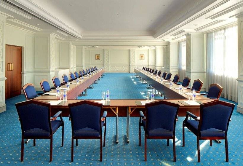 Radisson Blu Hotel, Muscat