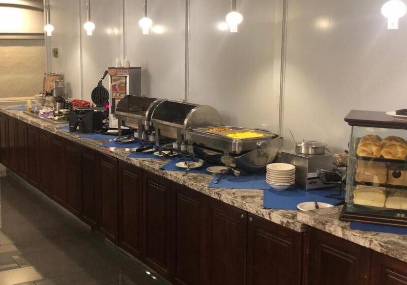 Radisson Hotel Salt Lake City Airport