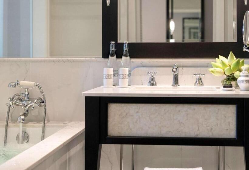 Raffles Grand Hotel D Angkor