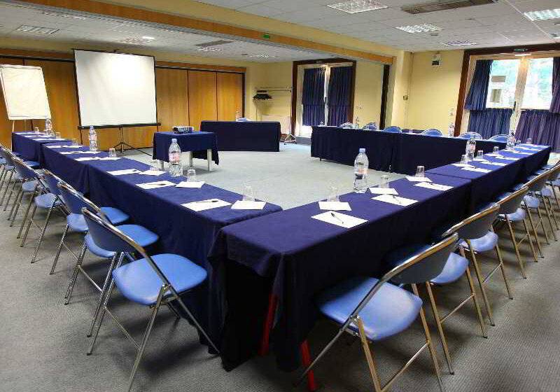 Отель Residence Pierre & Vacances Les Rives De Cannes Mandelieu