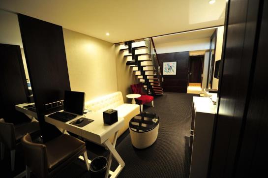 호텔 New Century Manju  @sniec