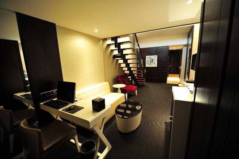 호텔 New Century Manju  @sniec