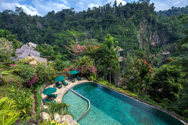 Отель The Royal Pita Maha