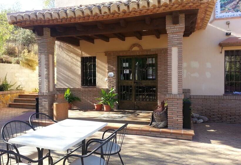 교외 호텔 La Encina Centenaria