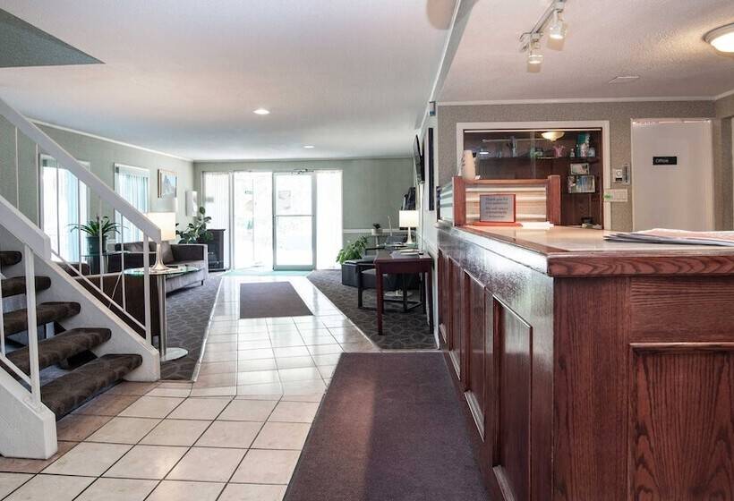 Szálloda Sandman Inn Cache Creek