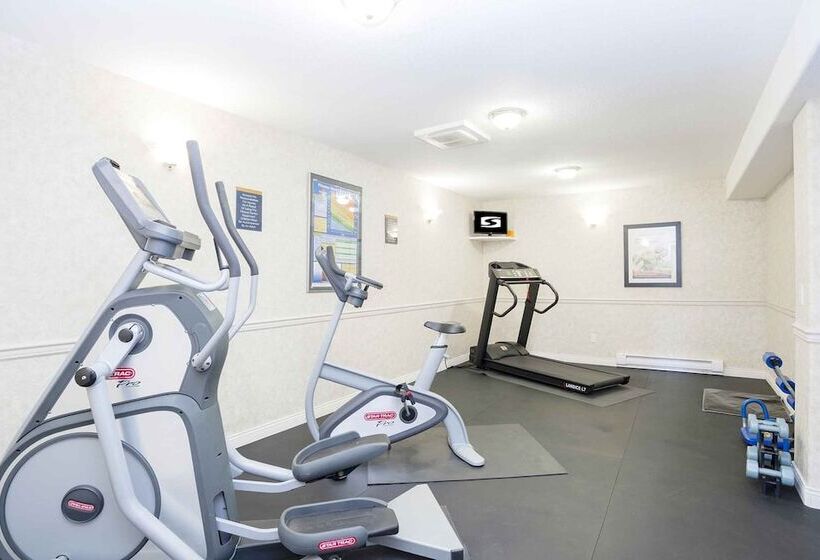 호텔 Sandman Inn Smithers