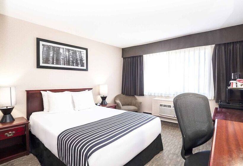 호텔 Sandman Inn Smithers