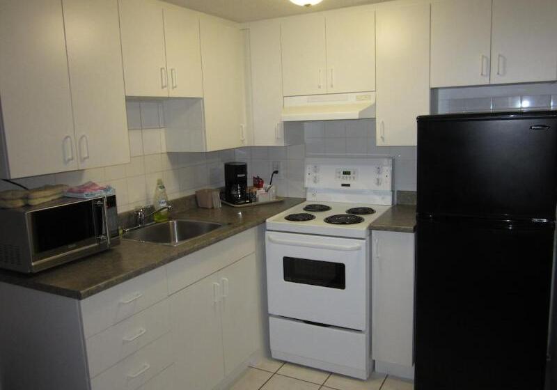 호텔 Sandman Inn Smithers