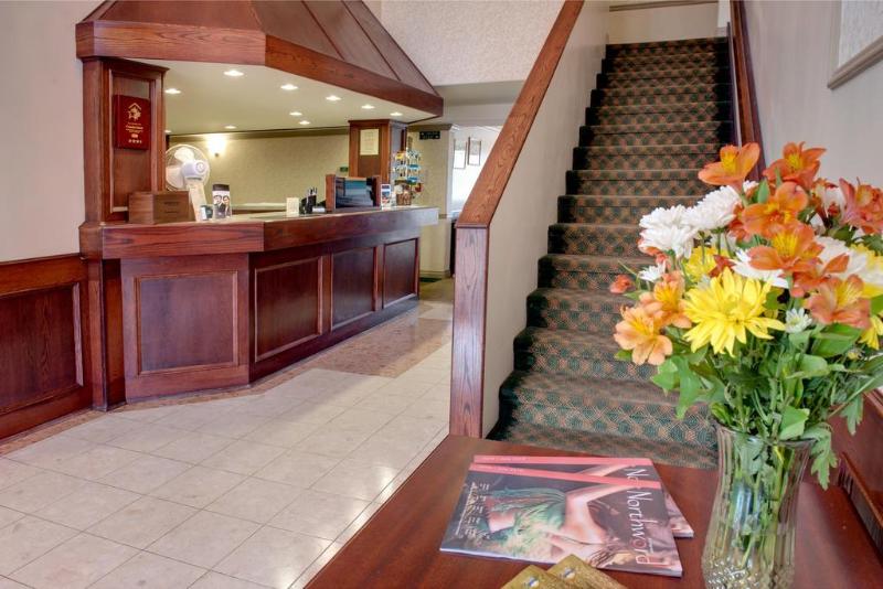 호텔 Sandman Inn Smithers