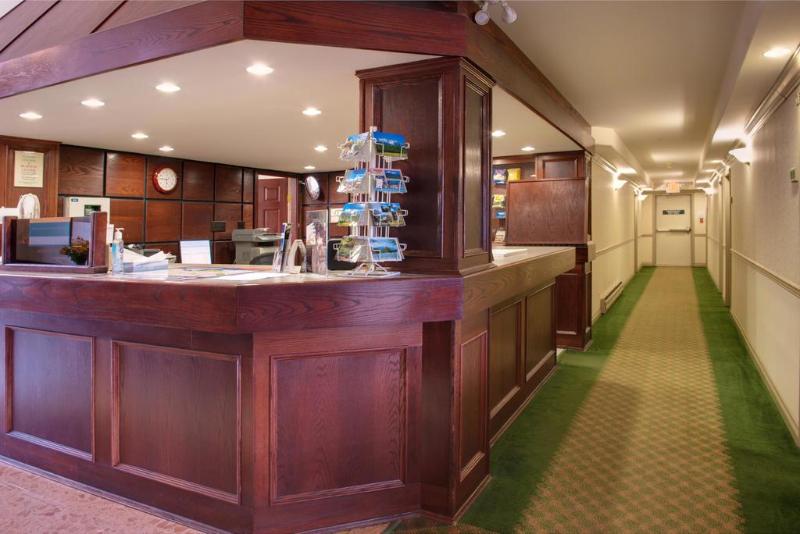 호텔 Sandman Inn Smithers