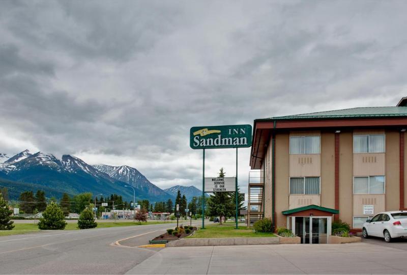 호텔 Sandman Inn Smithers