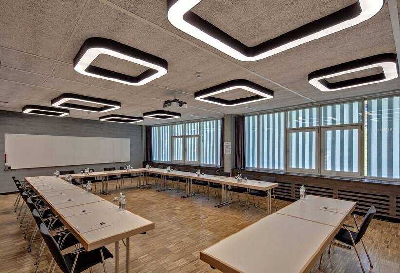 בית מלון כפרי Sempachersee