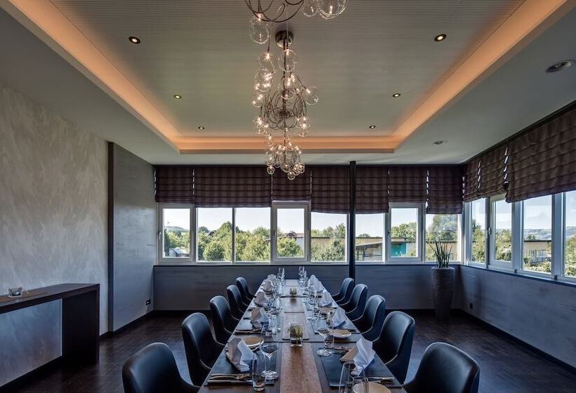 בית מלון כפרי Sempachersee