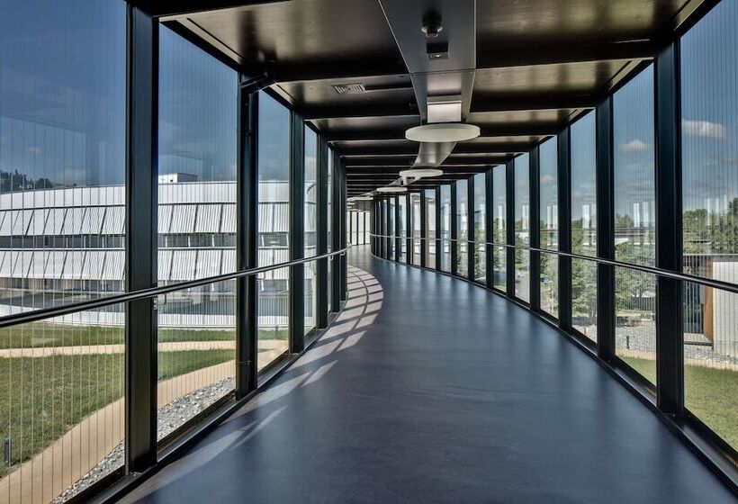 בית מלון כפרי Sempachersee