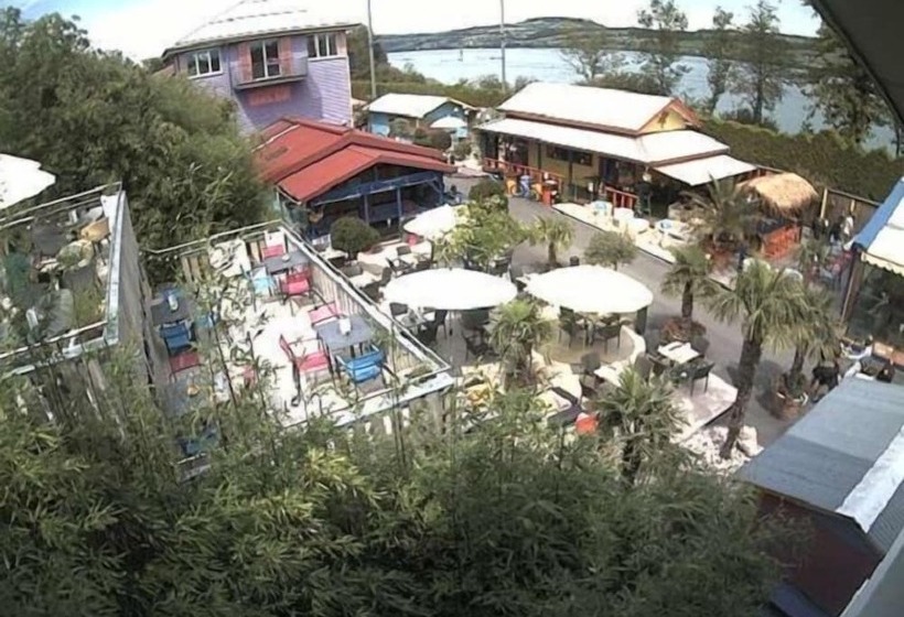 בית מלון כפרי Sempachersee