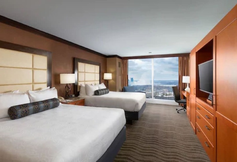 هتل Seneca Niagara Resort & Casino