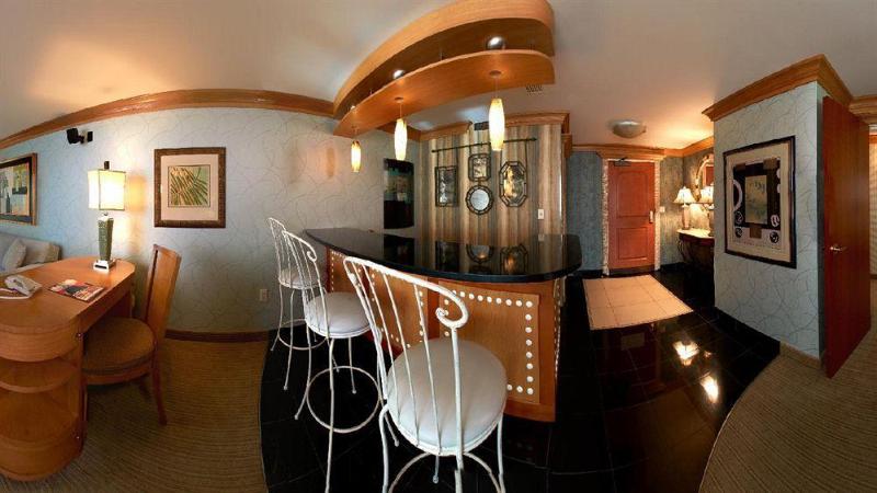 هتل Seneca Niagara Resort & Casino