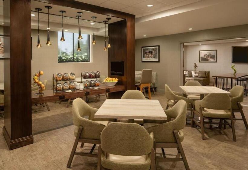 Отель Sheraton Park City