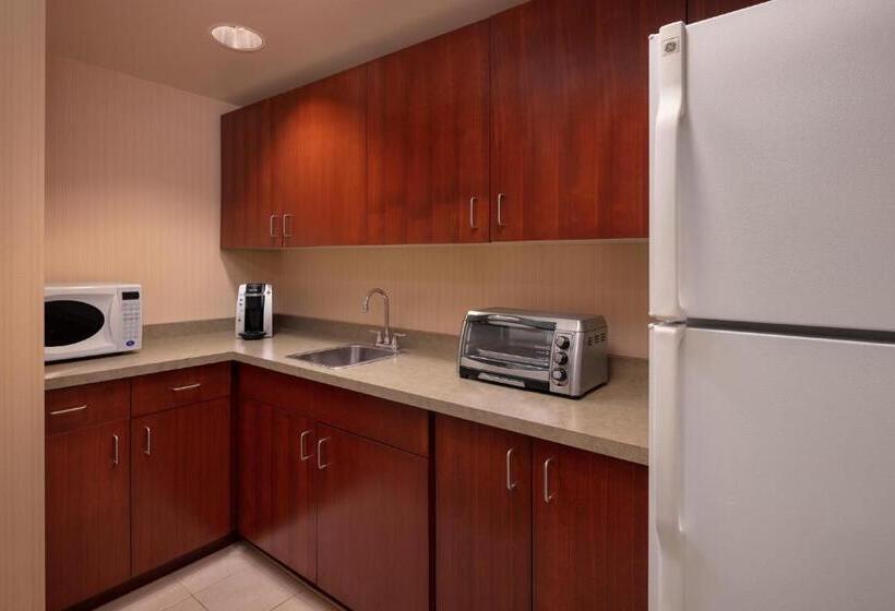 فندق St. Eugene Golf Resort & Casino