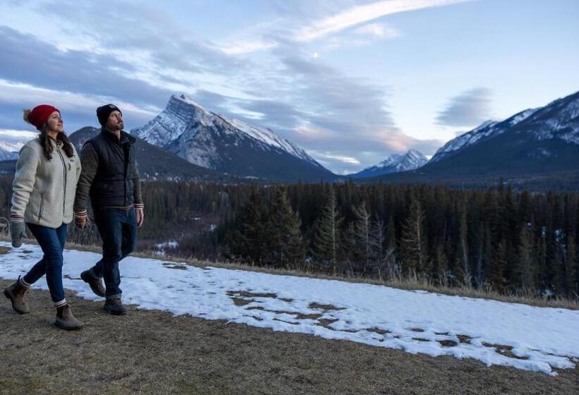 The Juniper Hotel & Bistro