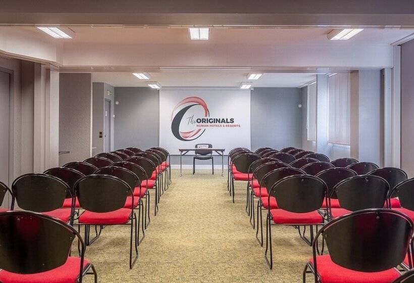 בית מלון כפרי Hôtel Akena Poitiers Nord Futuroscope