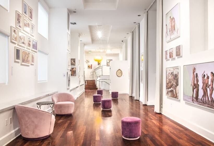 The Sagamore Hotel South Beach