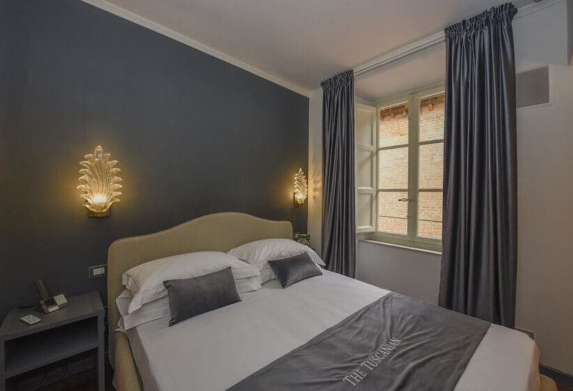 هتل The Tuscanian