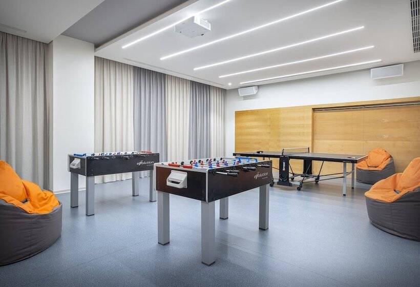 酒店 Valamar Diamant