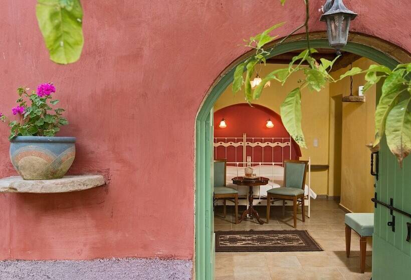 酒店 Villa De Loulia