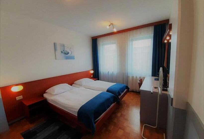 Rooms Vodisek Depandansa Capodistria Boutique Hotela