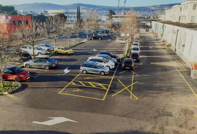 Rooms Vodisek Depandansa Capodistria Boutique Hotela