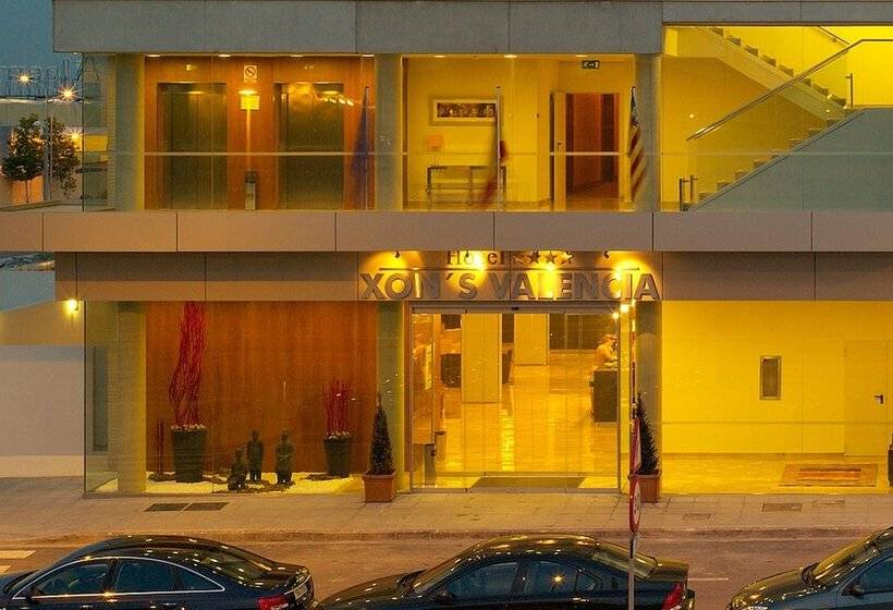 هتل Xon's Valencia